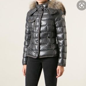 Moncler Armoise short down winter coat rare to have in stock